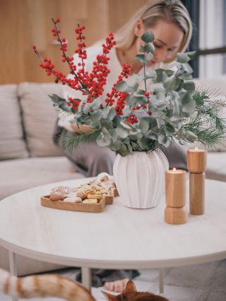 Jaká barva u vás doma nesmí na Vánoce chybět? 🎄 I když jsem fanoušek jemných, tlumených a přírodních barev, pro mě je to...