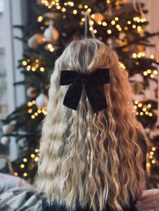 Tradice💫✨ Nové i staré 💞 Jsou jistotou a radostí. Spojují. Baví. Jsou společným dárkem. Jsou v čemkoliv v čem je chceme...